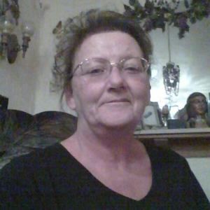 Meet your Posher, Debra